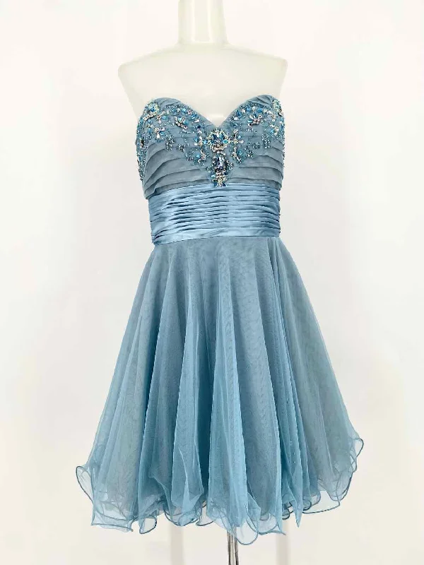 Adrianna Papell Women's Blue Knee Length Tulle Embellished Formal Size 8 Dress
